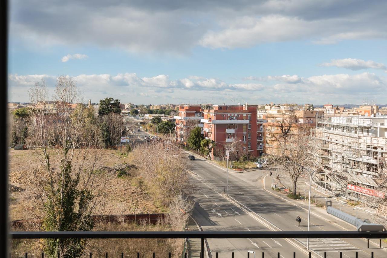 Amoretti Apartment, 6 Persone, 3 Camere, 2 Bagni, Balcone, Wi-Fi, Metro B Monti Tiburtini Rome Luaran gambar